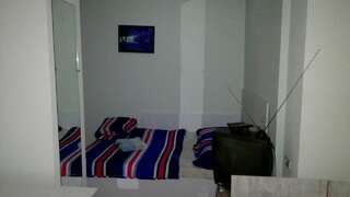 Гостевой дом Tbilisi Apartments Bukia Square Тбилиси Люкс с кроватью размера «king-size» и балконом-5