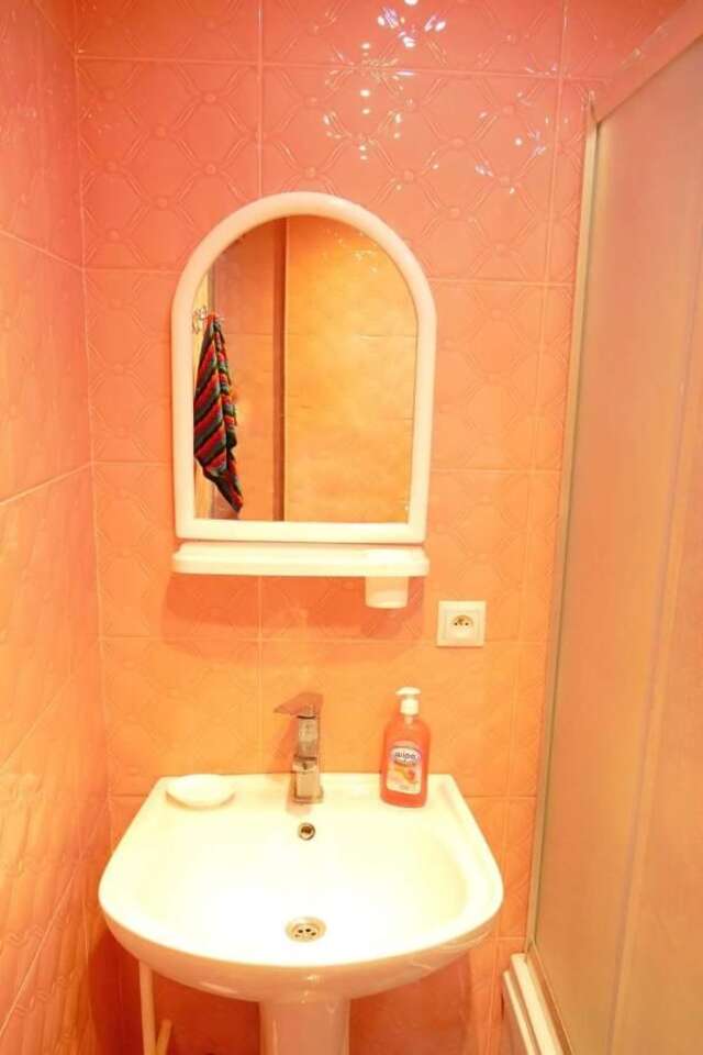 Гостевой дом Tbilisi Apartments Bukia Square Тбилиси-26